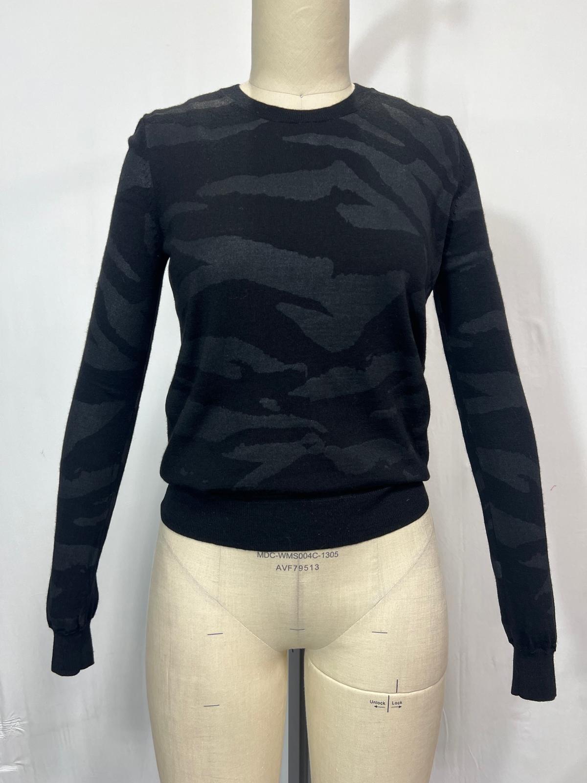Women's Alexander Mcqueen MCQ Printed Crewneck Sweater in Black Wool