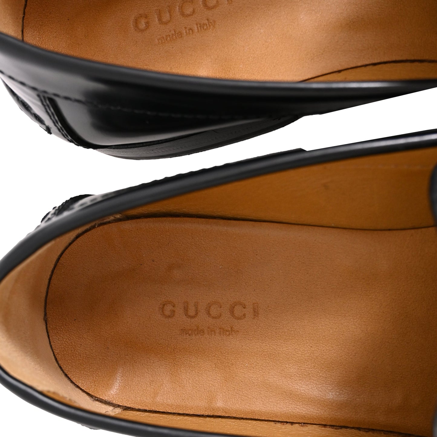 Women's Gucci Interlocking G Logo in Black Leather