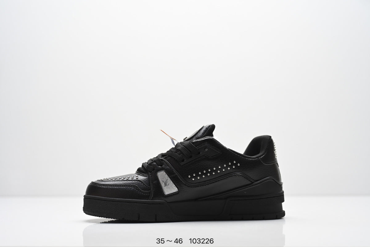Luxury Casual Shoes V569