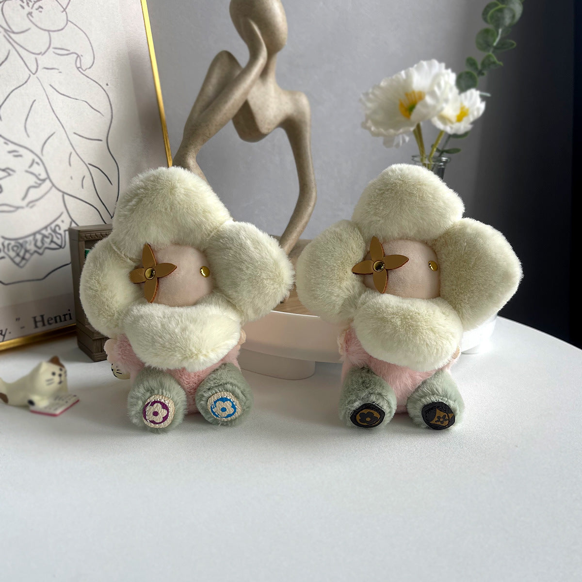Söt solros plysch nyckelring – Vivian Doll Bag Charm för kvinnor, bil & ryggsäck dekoration