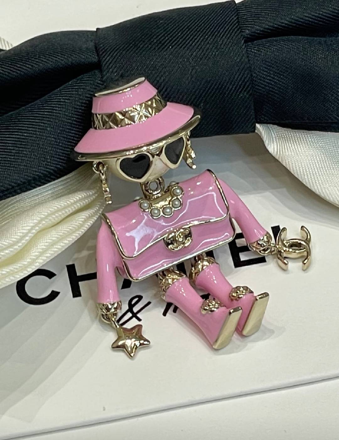 Chanel 26B Colgante para bolso de muñeca Robot Gabrielle