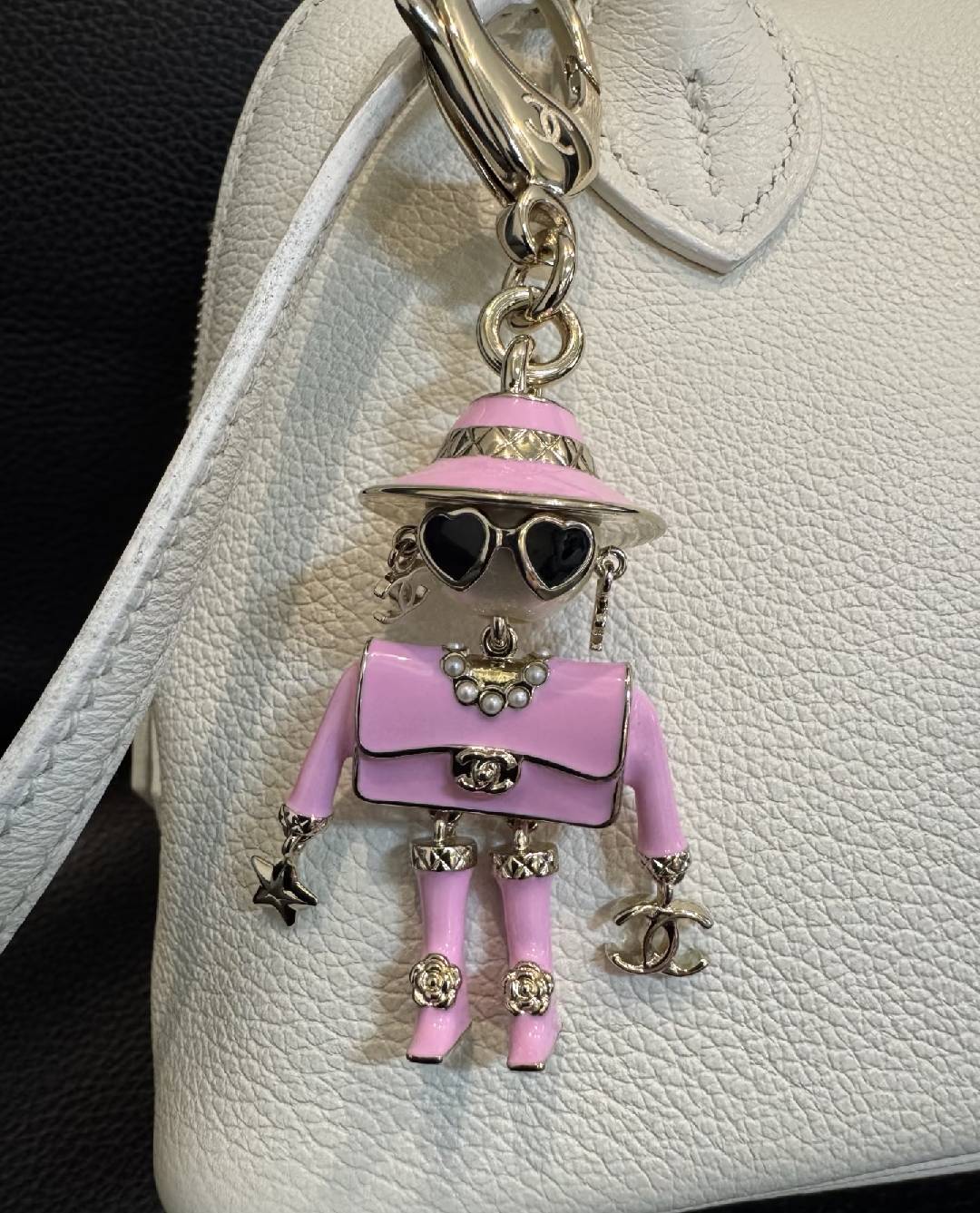 Chanel 26B Colgante para bolso de muñeca Robot Gabrielle