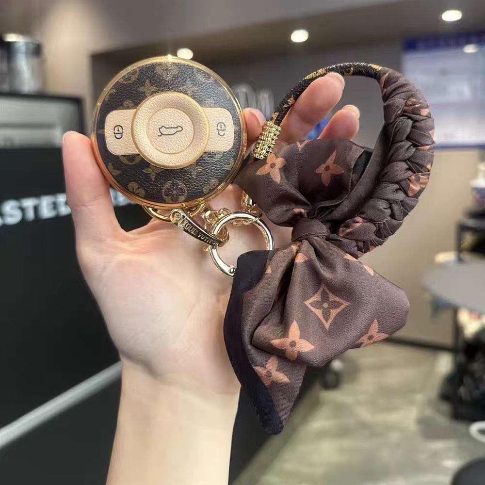 Luxury Car Keychain-Benz