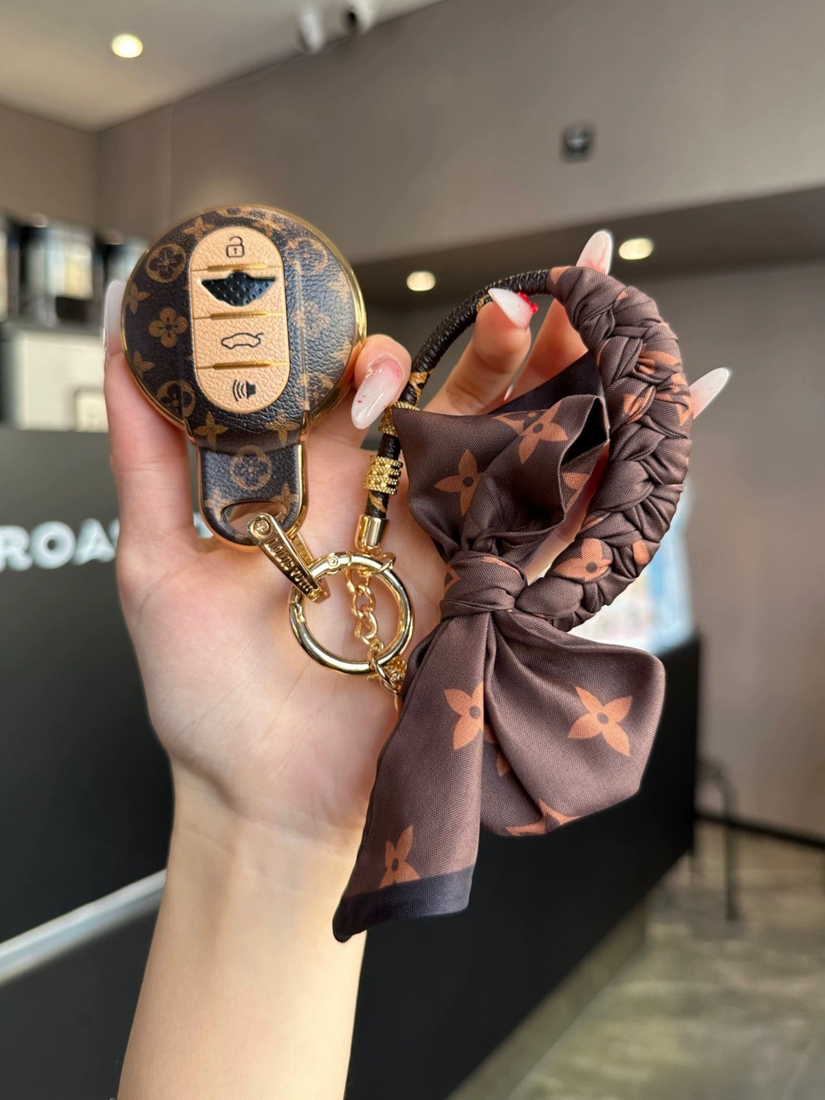 Luxury Car Keychain-Bimmer