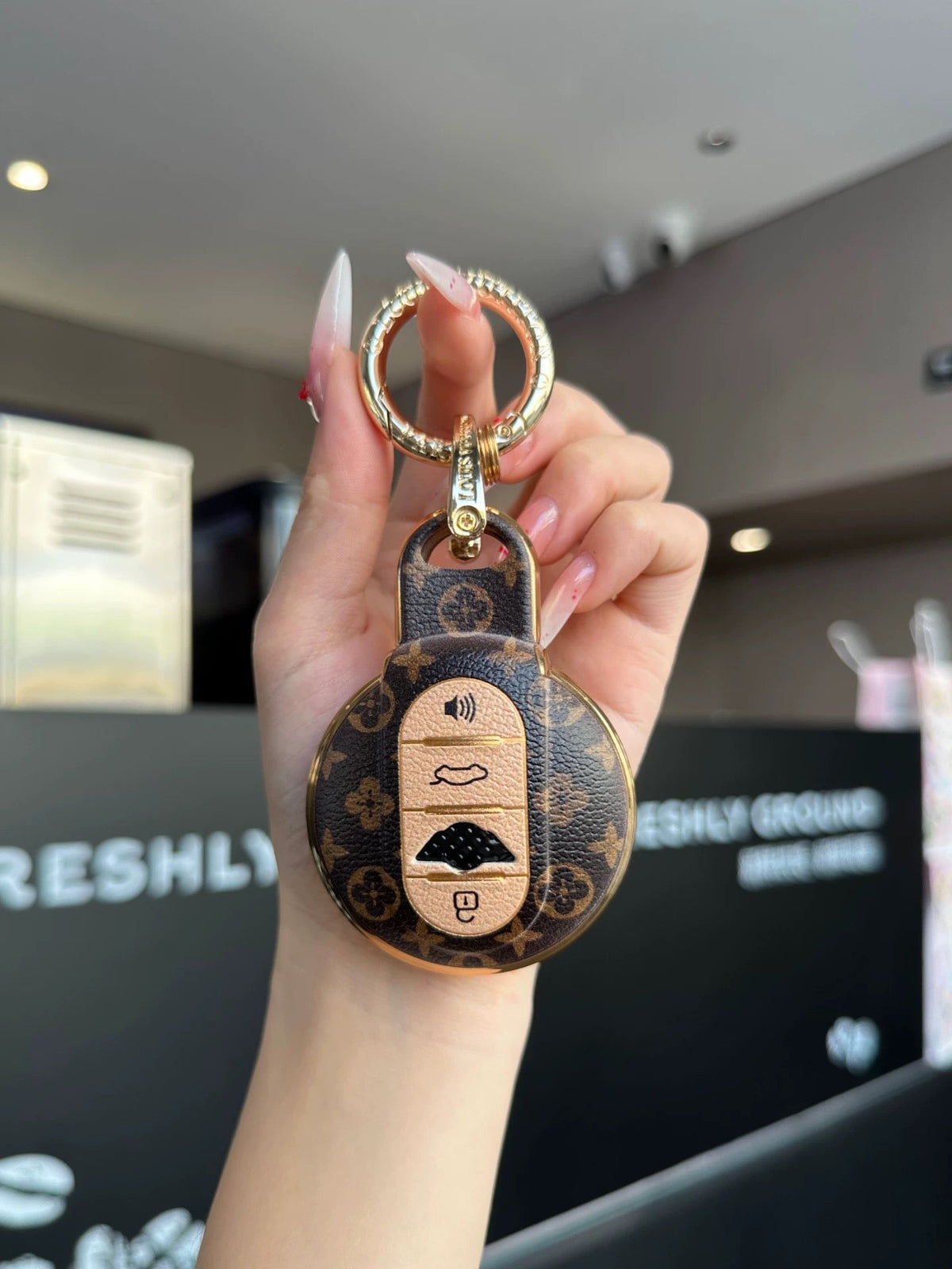 Luxury Car Keychain-Bimmer