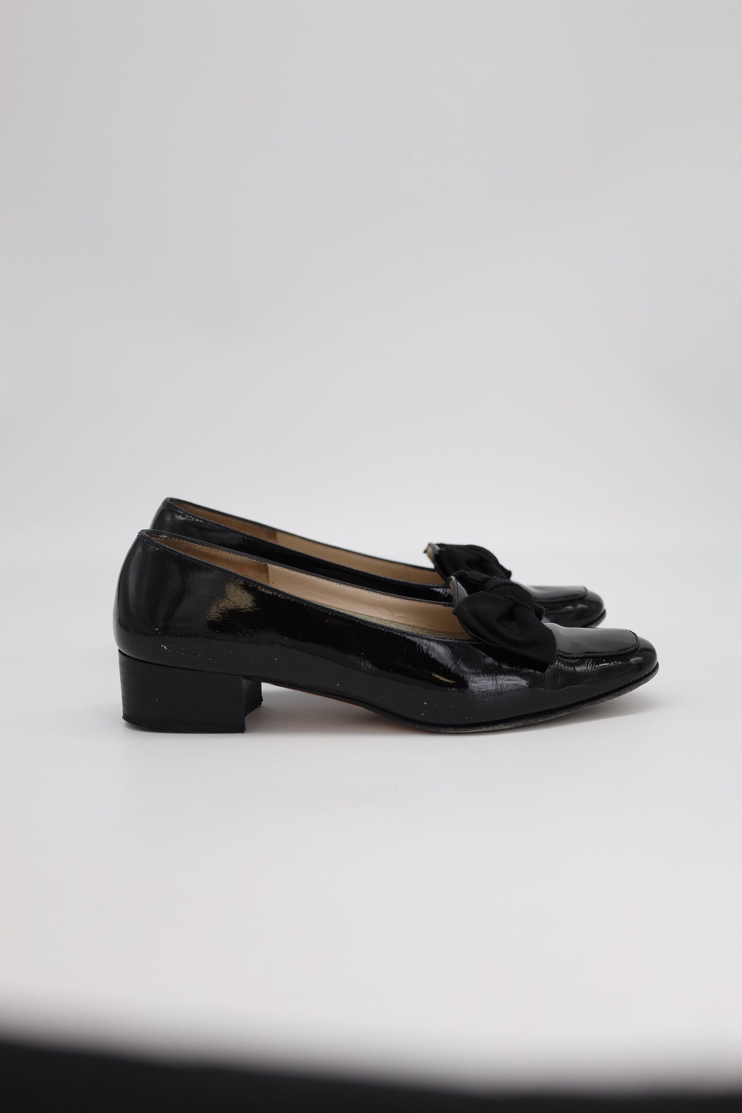 Women's Salvatore Ferragamo Drusilla Bow Loafers in Black Patent Leather