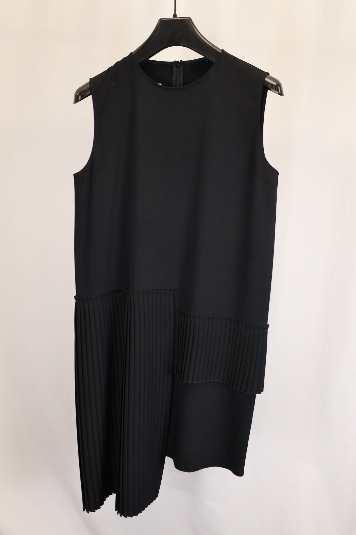 Women's MM6 Maison Margiela Pleated Dress in Black Polyester