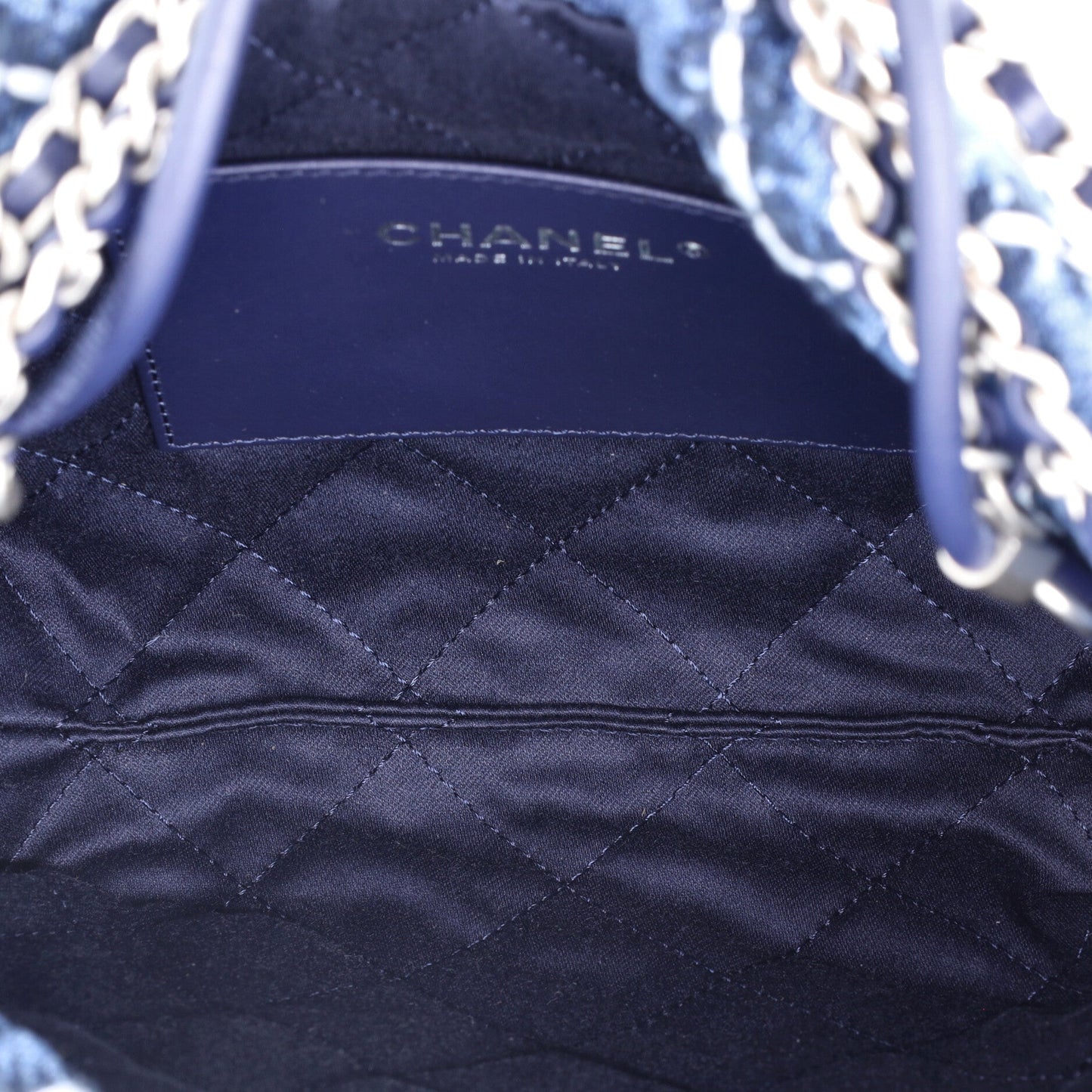 22 Chain Hobo Quilted Stitched Denim Mini