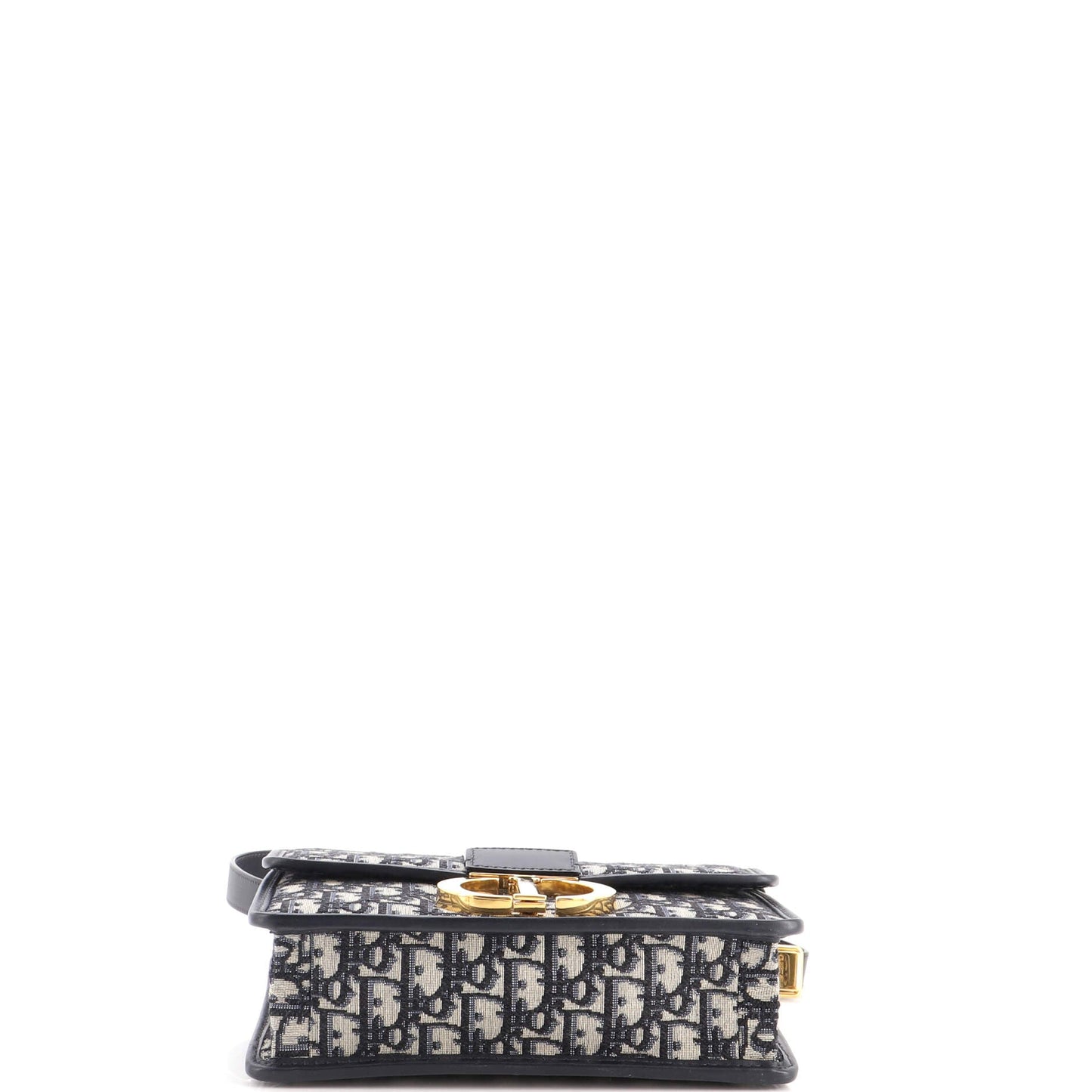 30 Montaigne Flap Bag Oblique Canvas