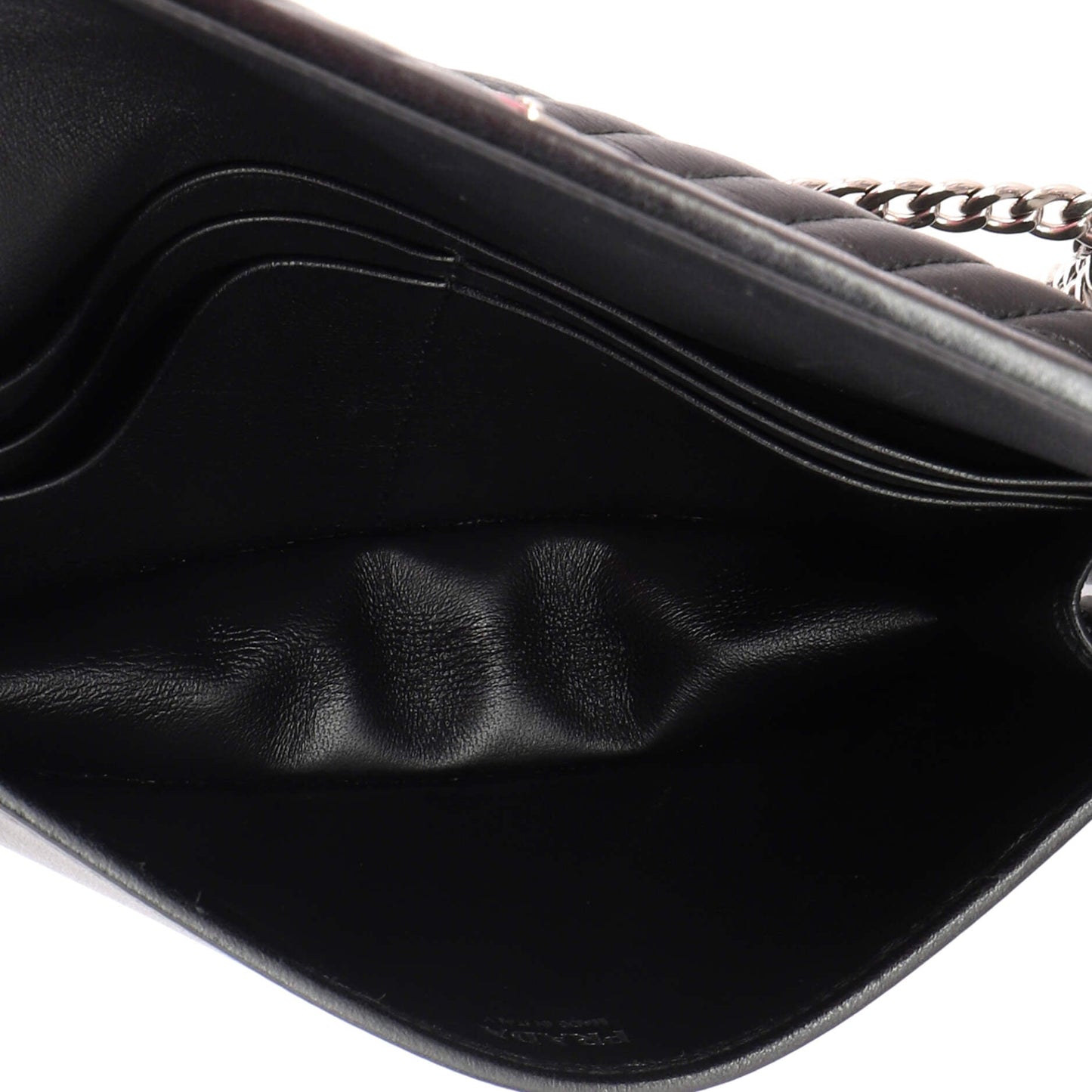 Wallet on Chain Diagramme Quilted Leather Small