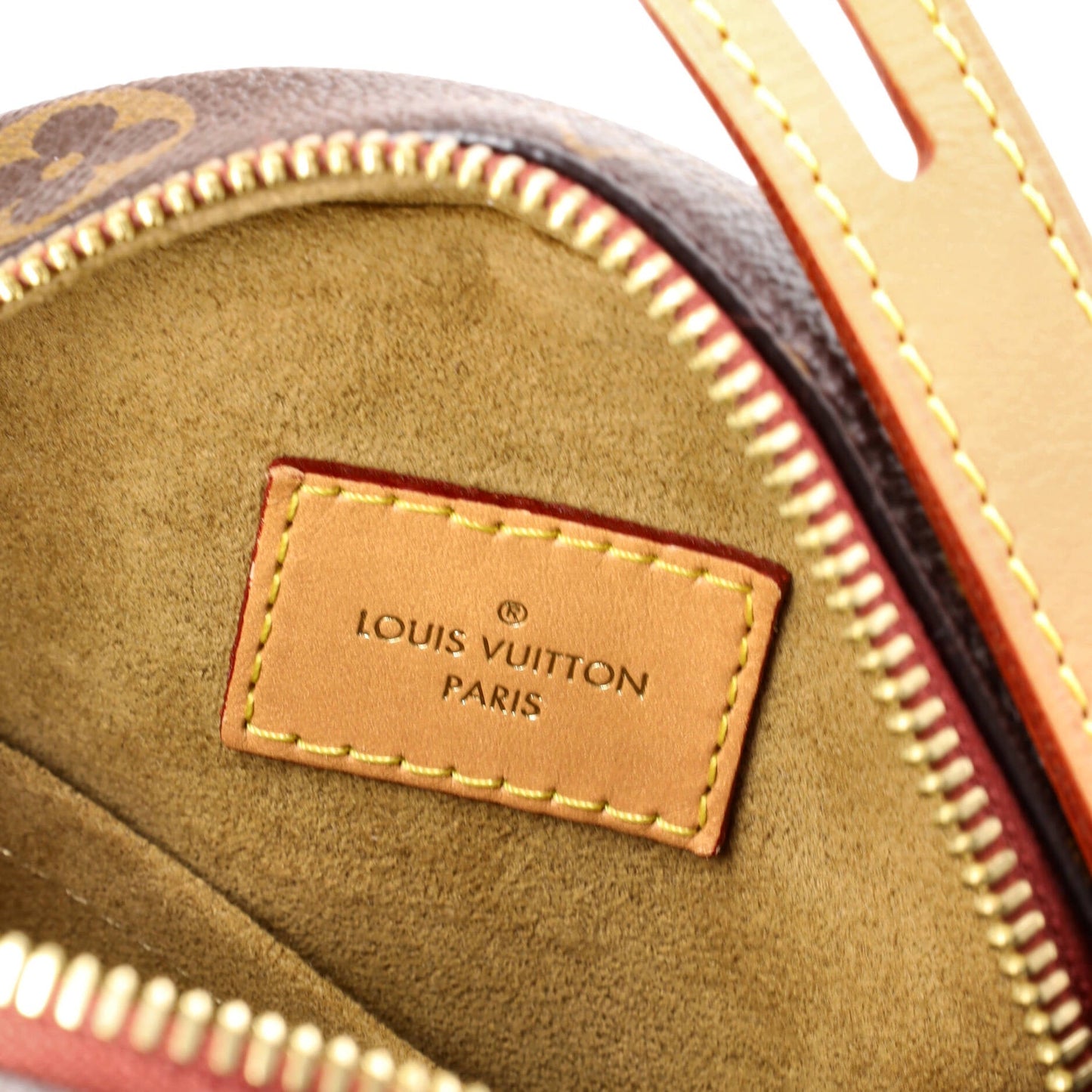 Boite Chapeau Souple Bag Monogram Canvas PM
