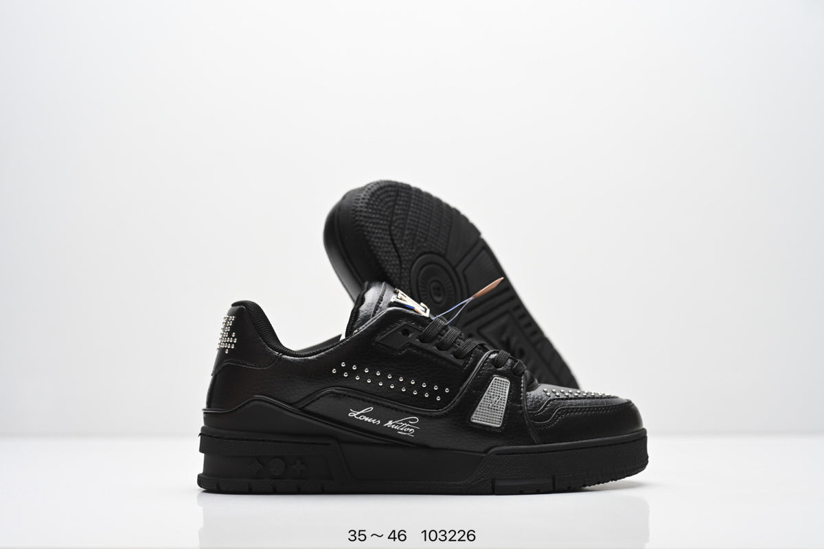 Luxury Casual Shoes V569