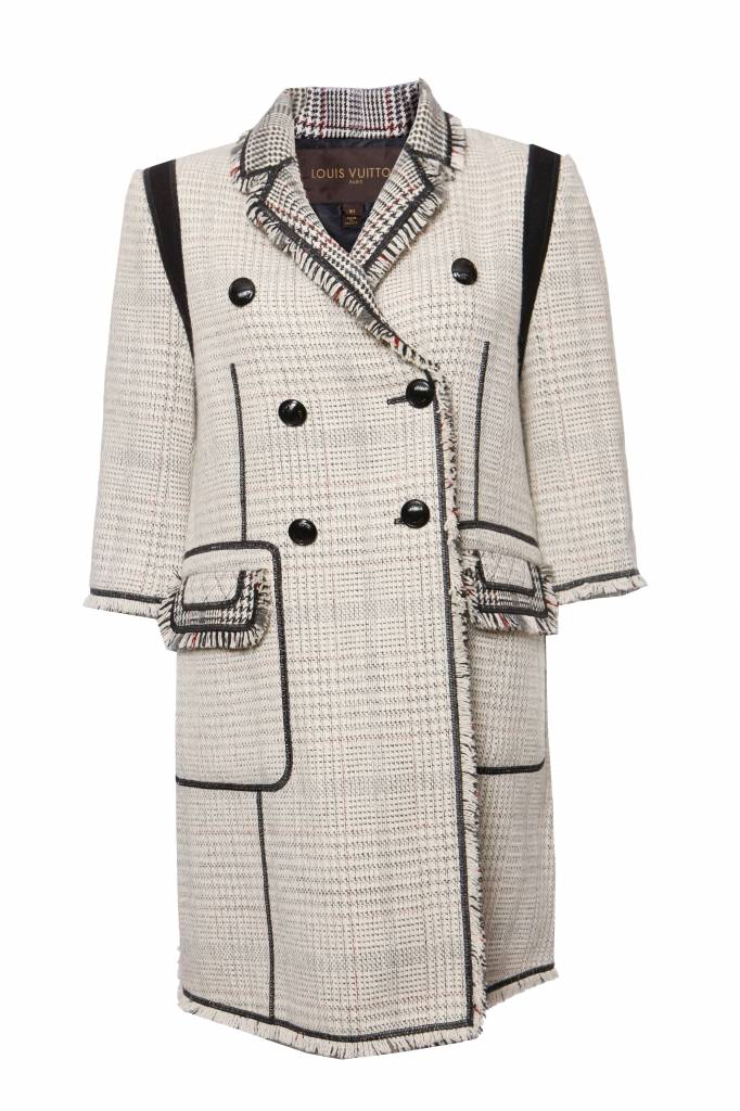 Women's Louis Vuitton, black/white tweed coat with ¾ sleeves in size FR40/S.