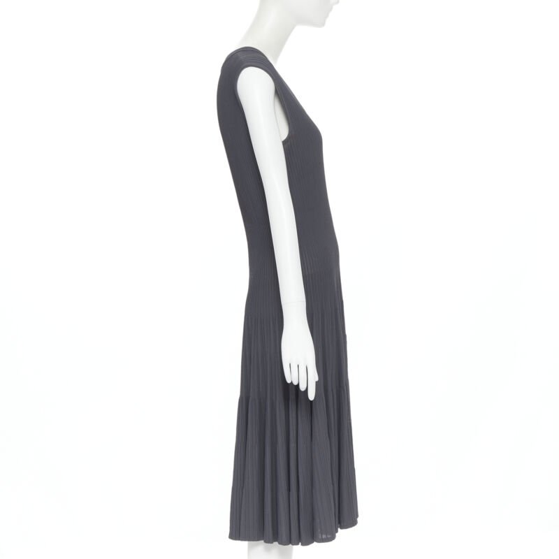Women's Alaia ribbed V neck sleeveless fit flared cocktail dress