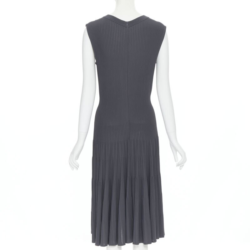 Women's Alaia ribbed V neck sleeveless fit flared cocktail dress