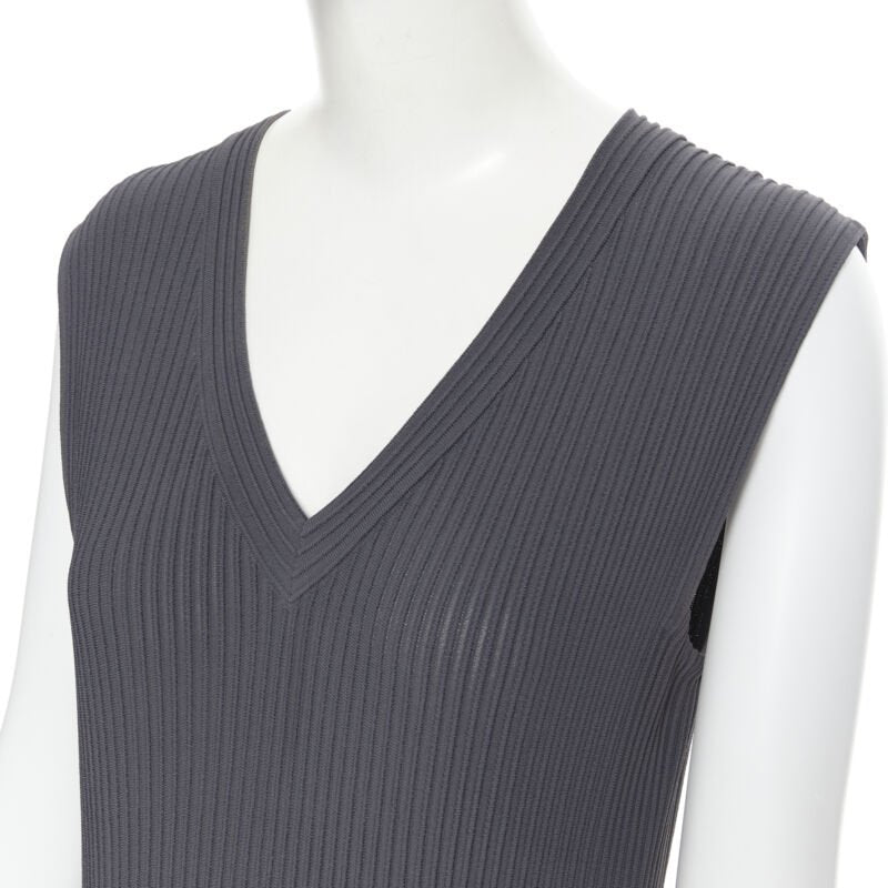 Women's Alaia ribbed V neck sleeveless fit flared cocktail dress