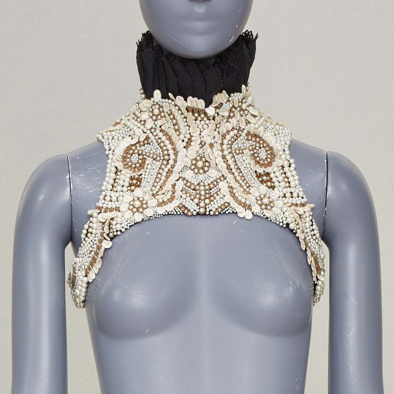 Women's Alexander McQueen pearl bead halter neckpiece