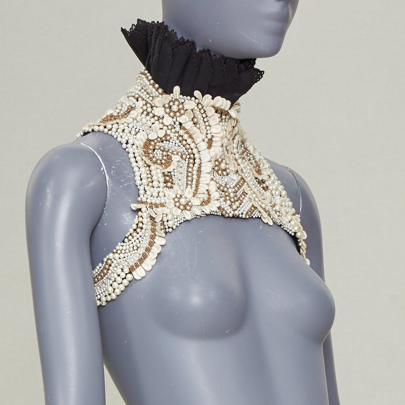 Women's Alexander McQueen pearl bead halter neckpiece