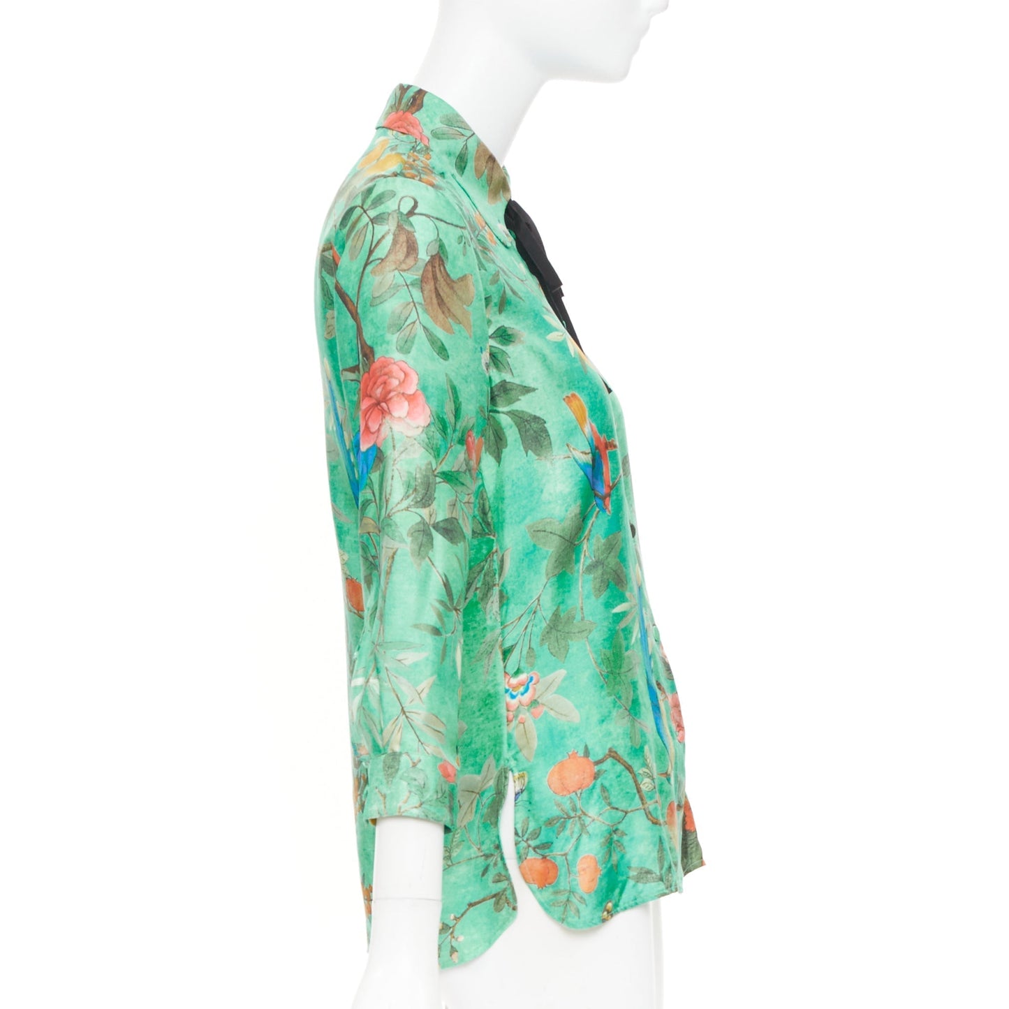 Women's Gucci floral silk pussy bow blouse top