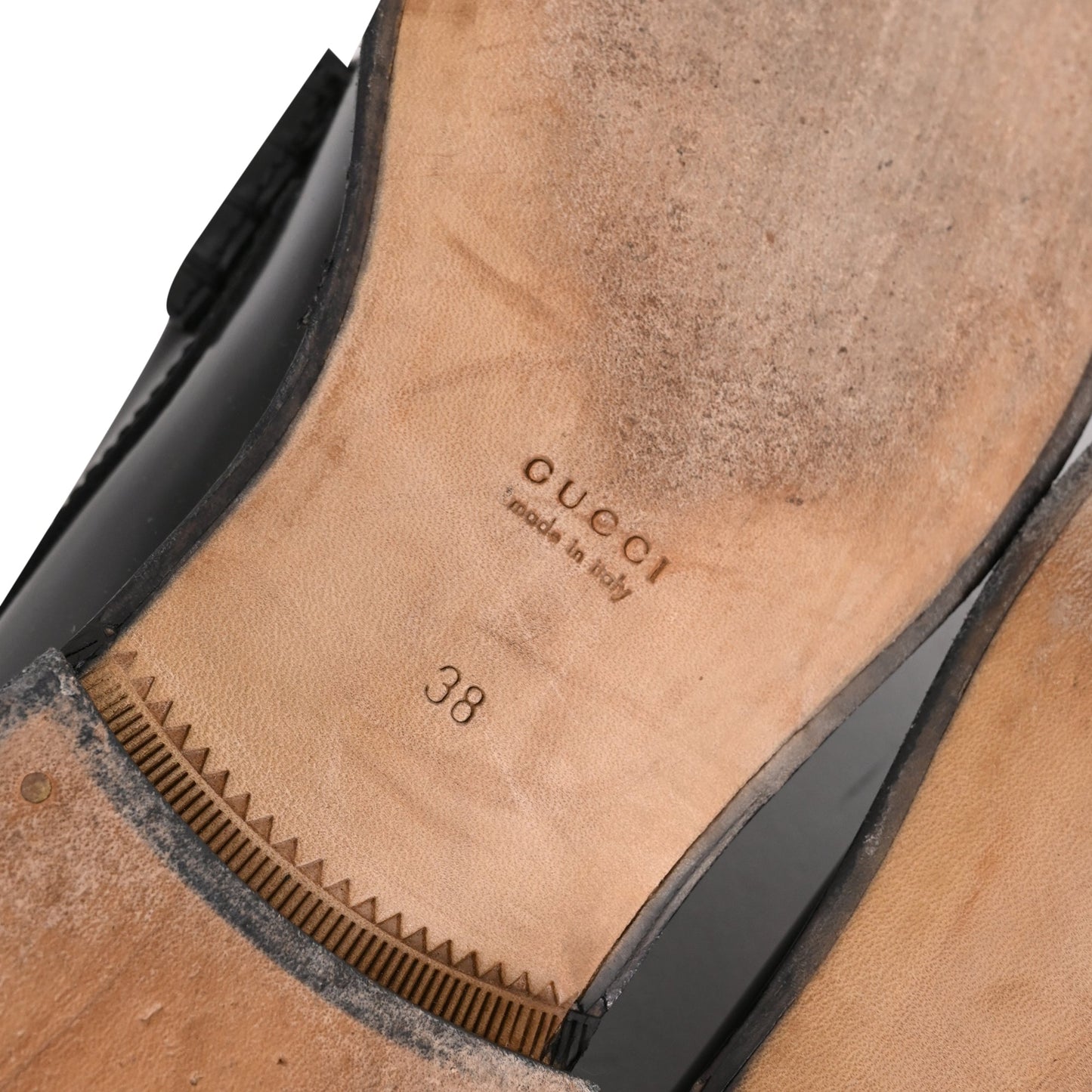 Women's Gucci Interlocking G Logo in Black Leather