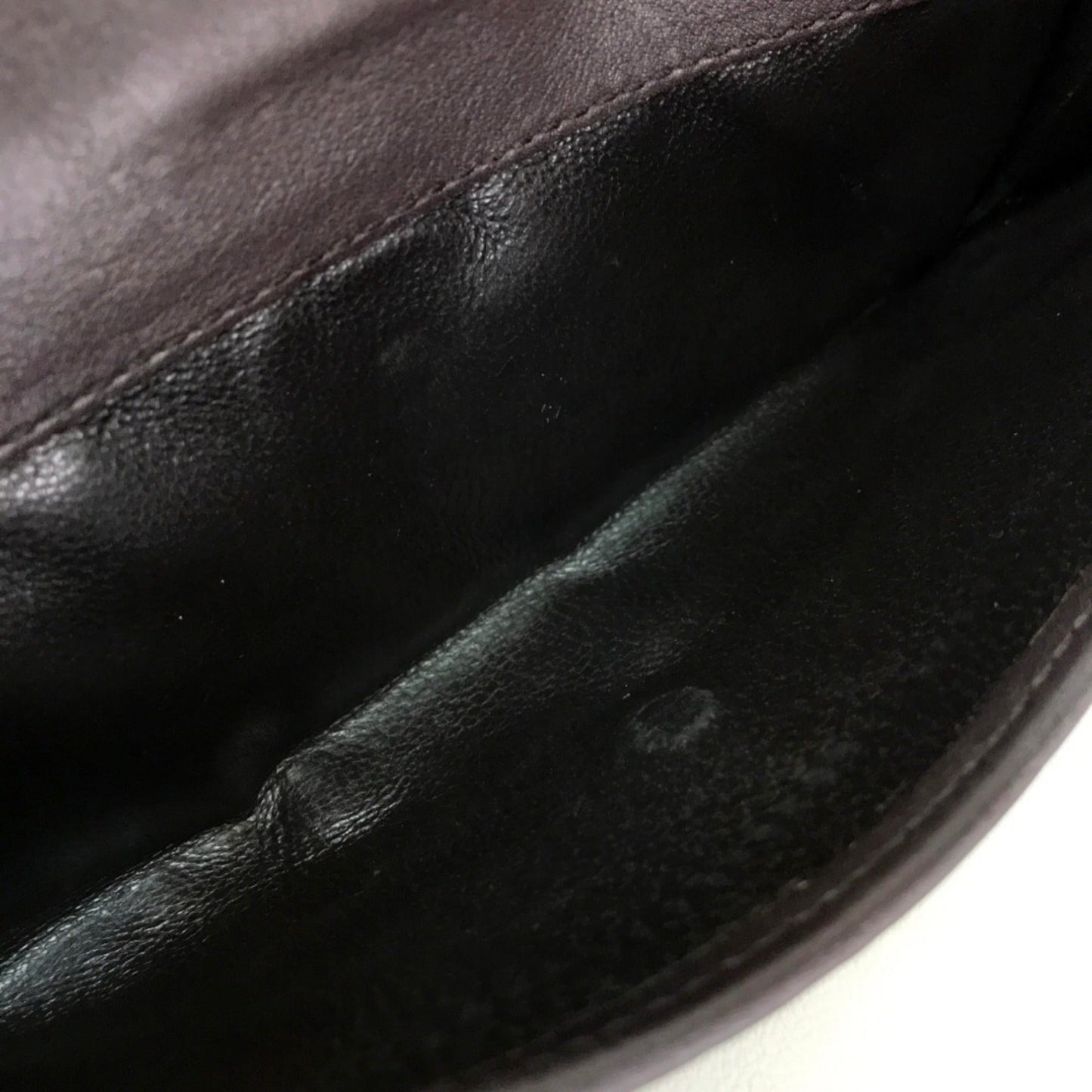 Bow Continental Wallet Guccissima Leather