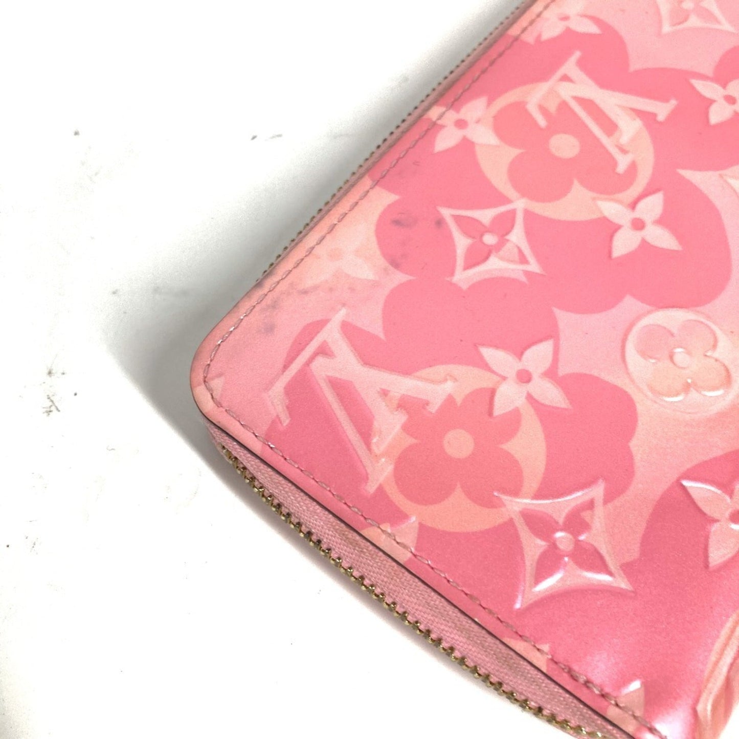 Zippy Wallet Limited Edition Valentine Floral Monogram Vernis