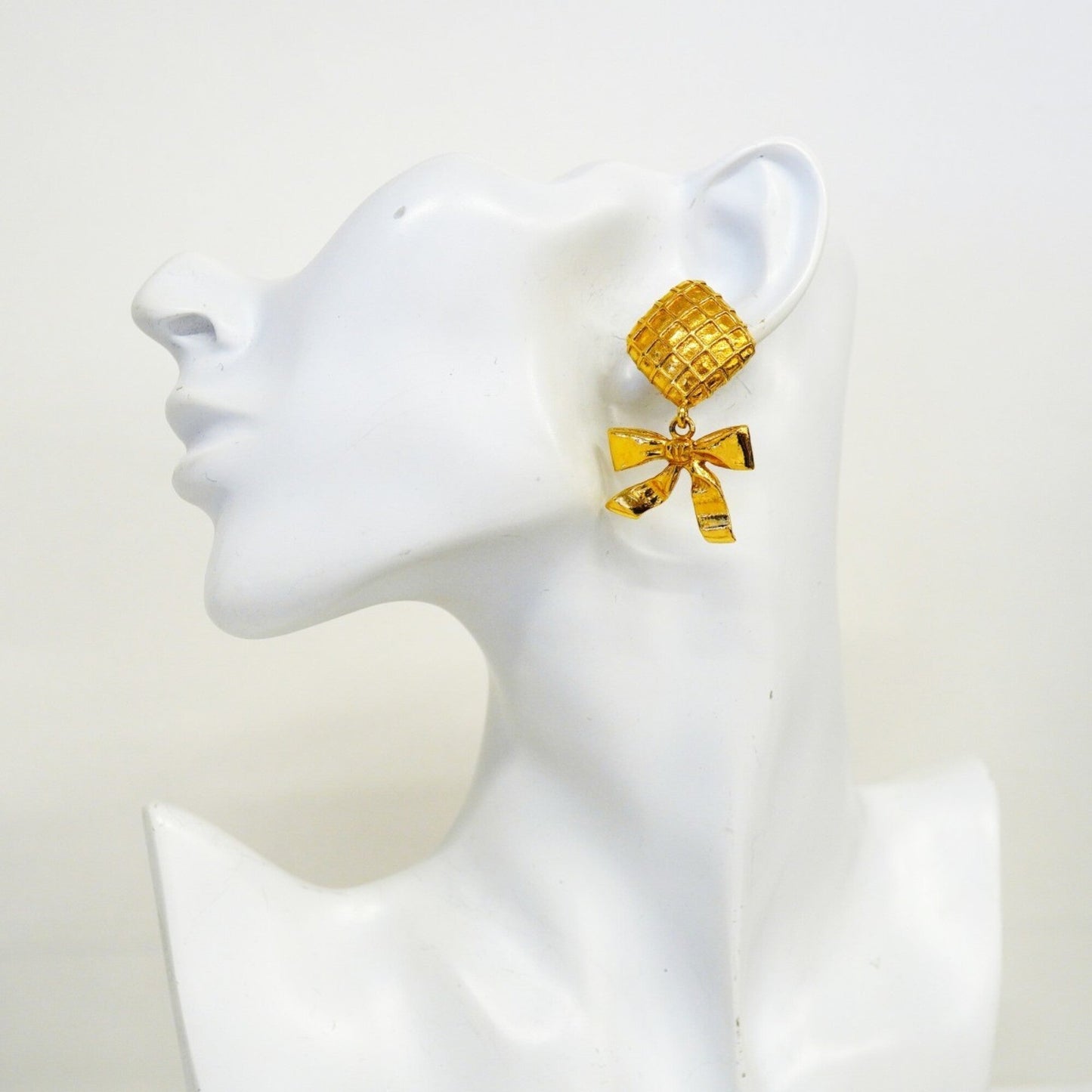 Earrings Gold-Tone Metal
