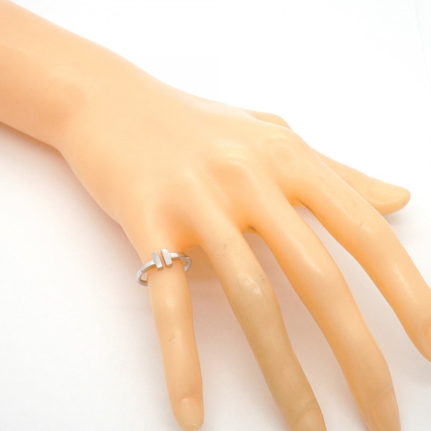 T Wire Ring 18K White Gold