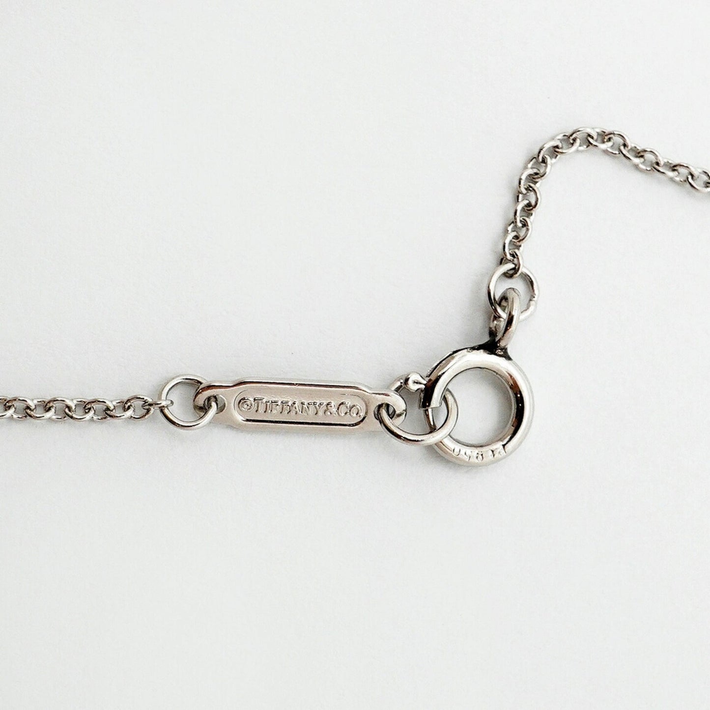 Solitaire Pendant Necklace Platinum with Diamond