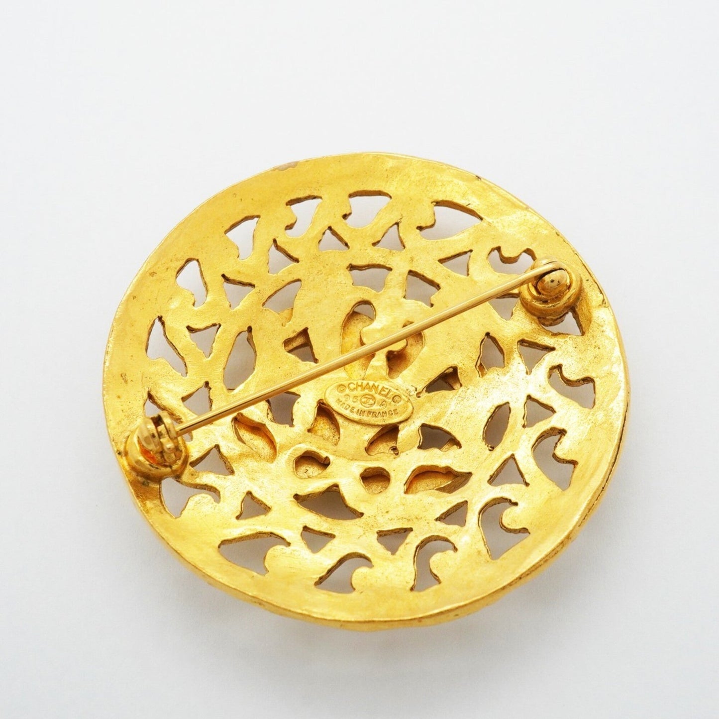 CC Logo Circle Brooch Metal