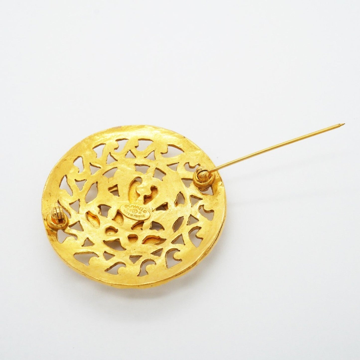 CC Logo Circle Brooch Metal