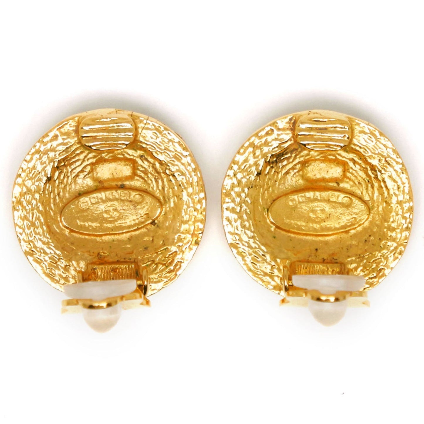 CC Logo Clip-On Earrings Metal Gold-Tone Metal