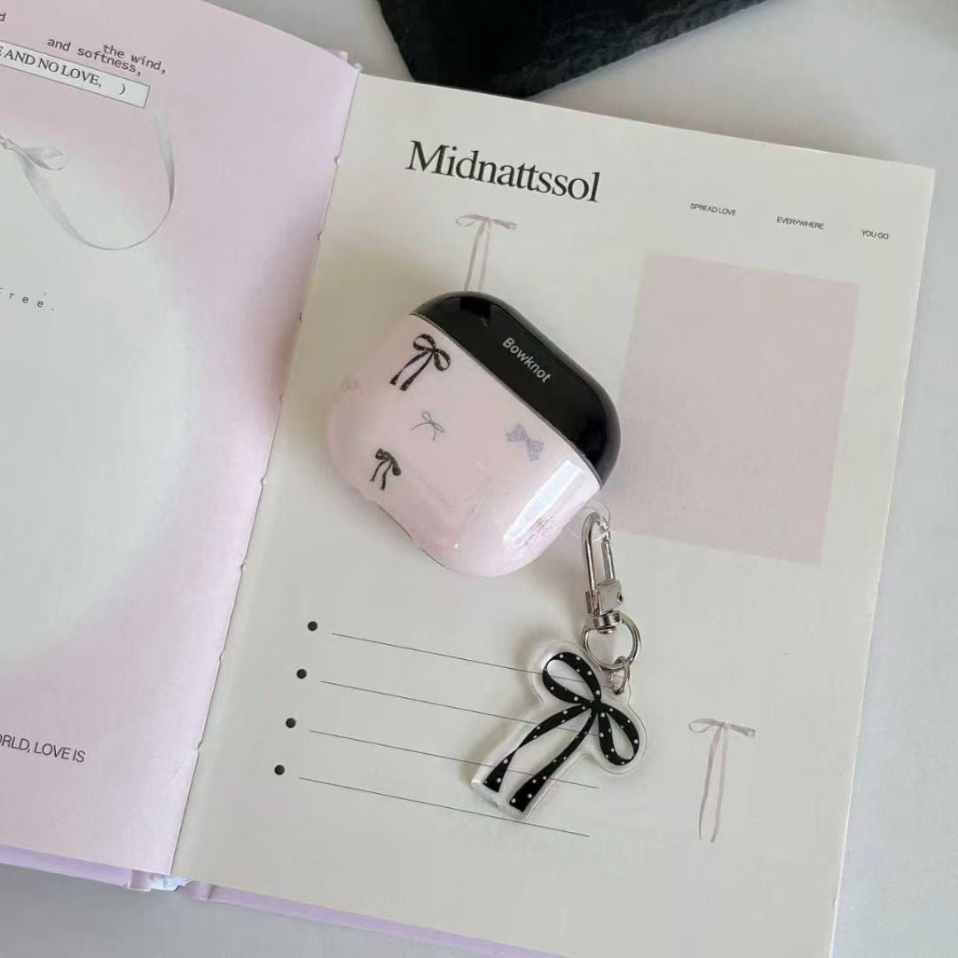 Funda para AirPods con lazo rosa y colgante de cinta
