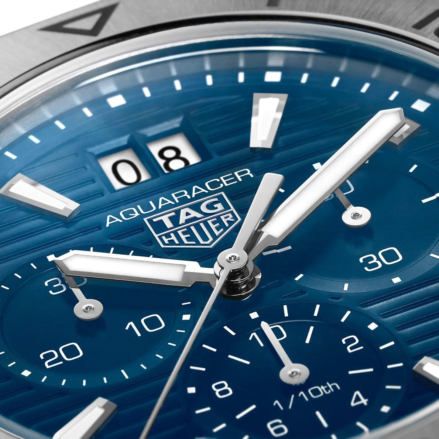 TAG HEUER AQUARACER PROFESSIONAL 200 CHRONOGRAPH