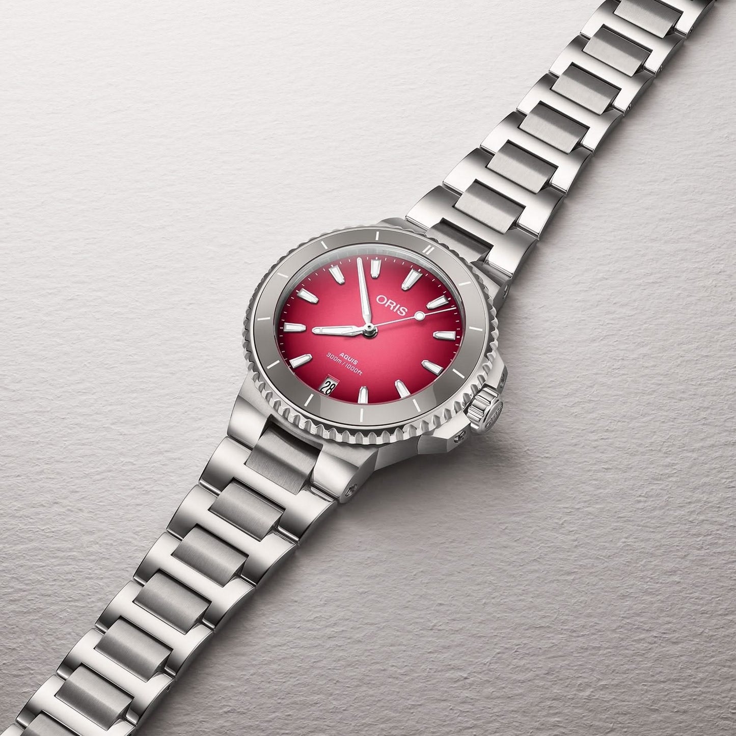 ORIS Aquis Date "Taste of Summer" 36.5mm Watch