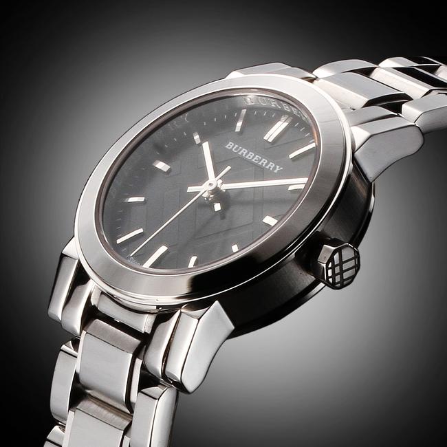 Burberry Damklocka svart 26 mm
