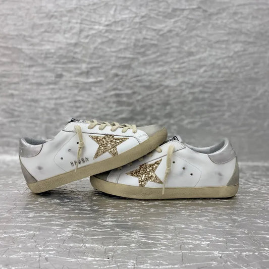 SNEAKERS 24