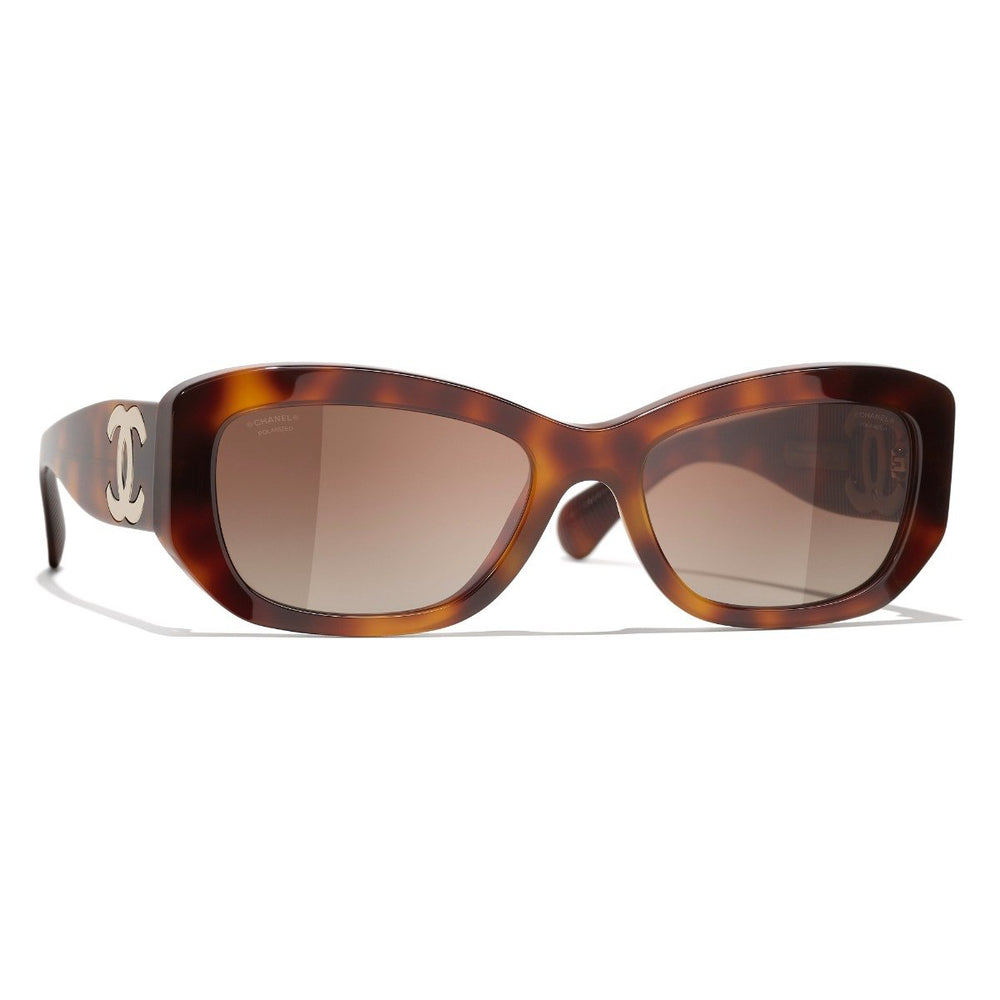 Gafas de sol clásicas con montura retro