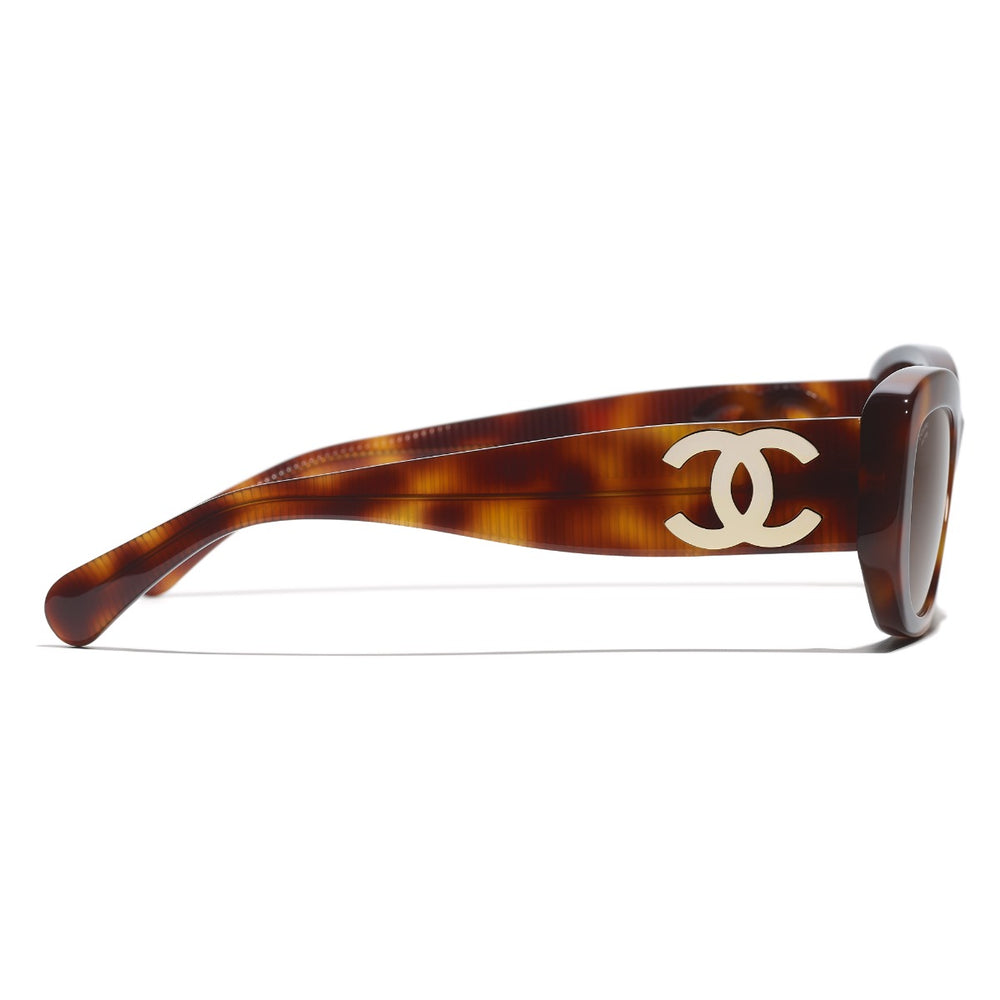 Gafas de sol clásicas con montura retro