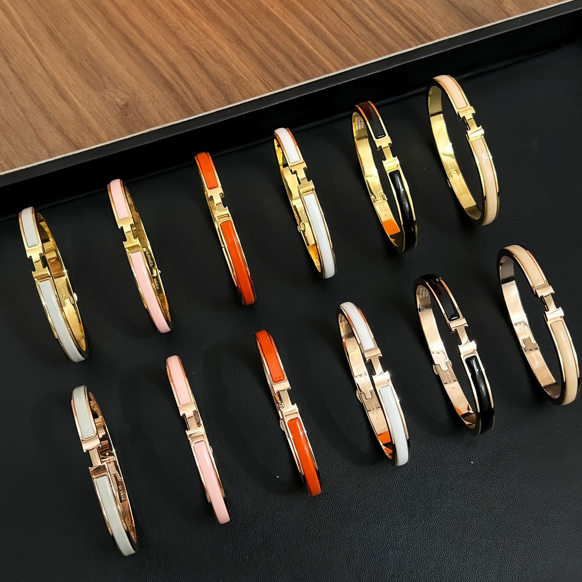 Six colors in gold-tone and rose-gold-tone finishes