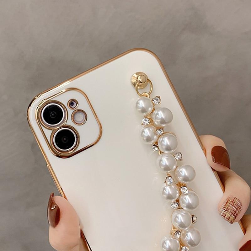 Gloss Pearl Chain iPhonefodral