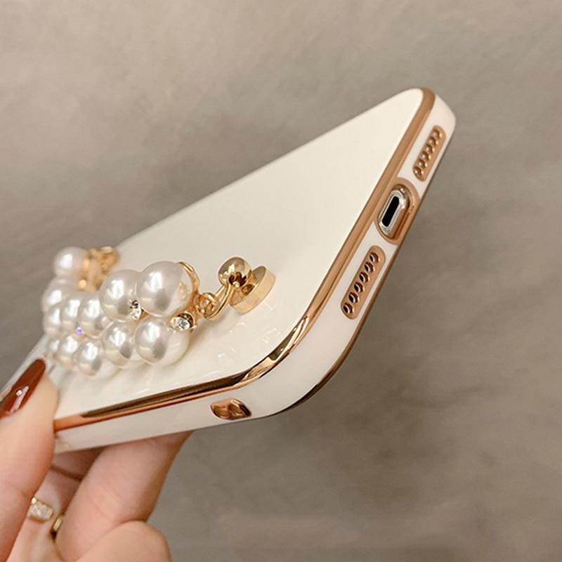 Gloss Pearl Chain iPhonefodral