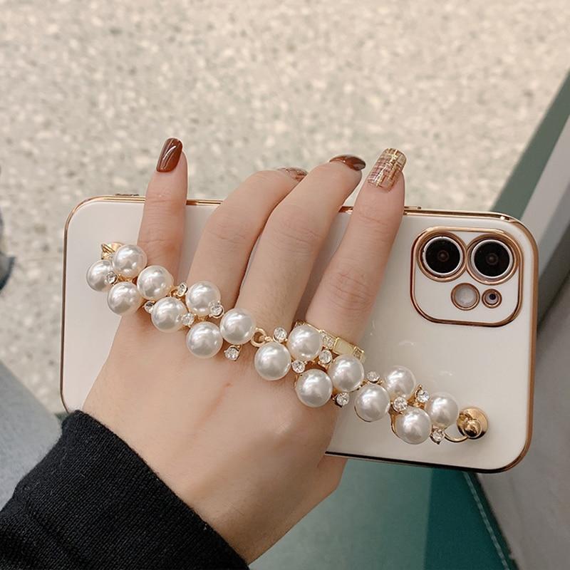 Gloss Pearl Chain iPhonefodral