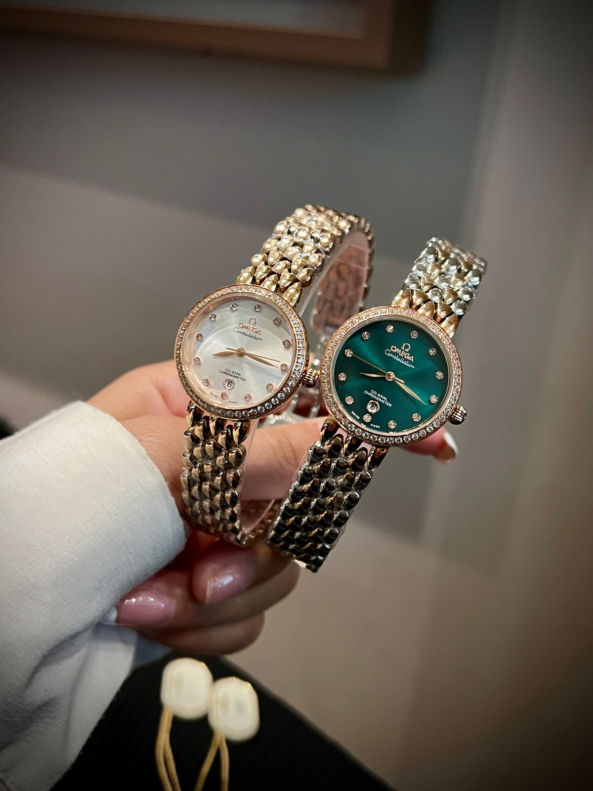 OM Sculpted Link Dress Watch