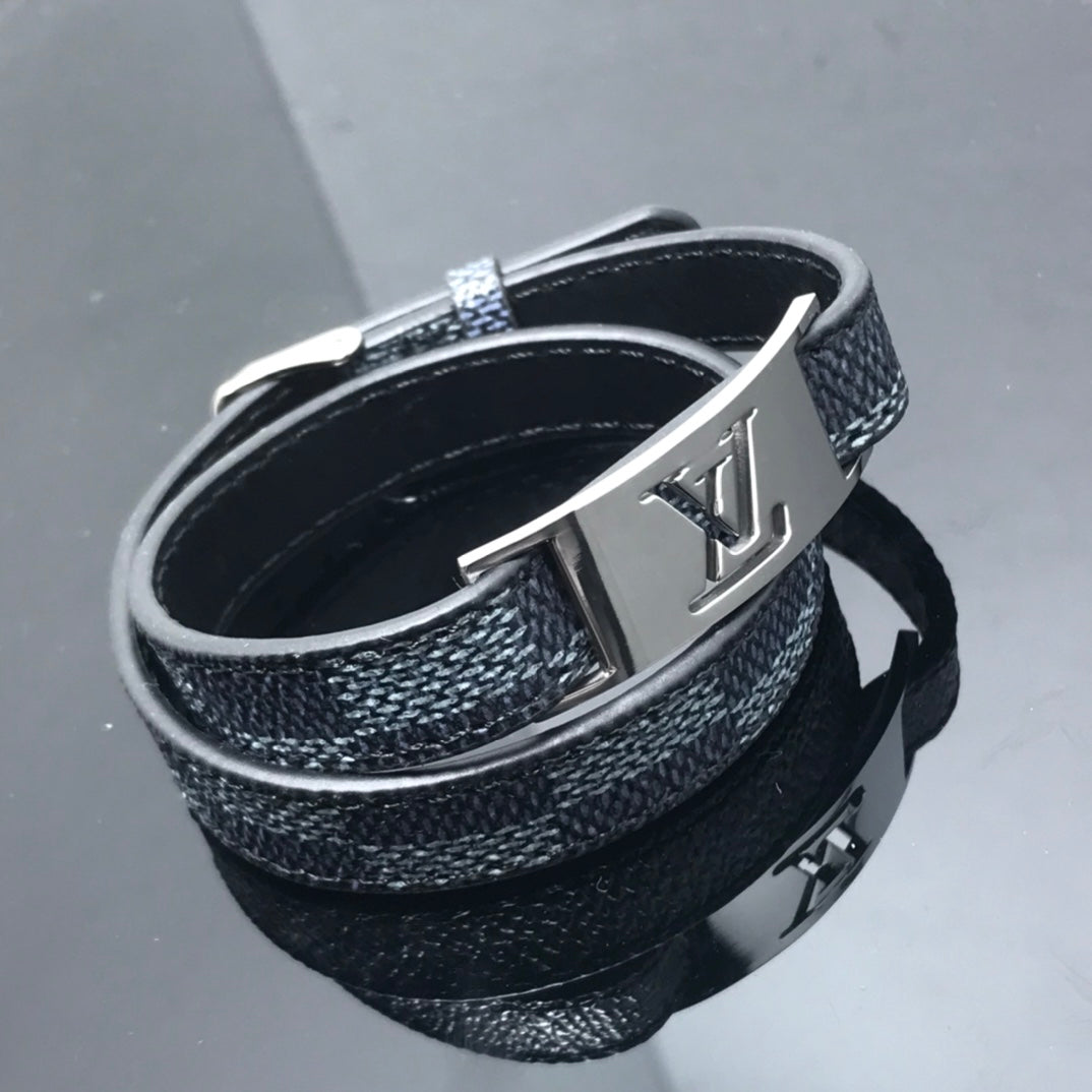 L Double Wrap Patterned Bracelet