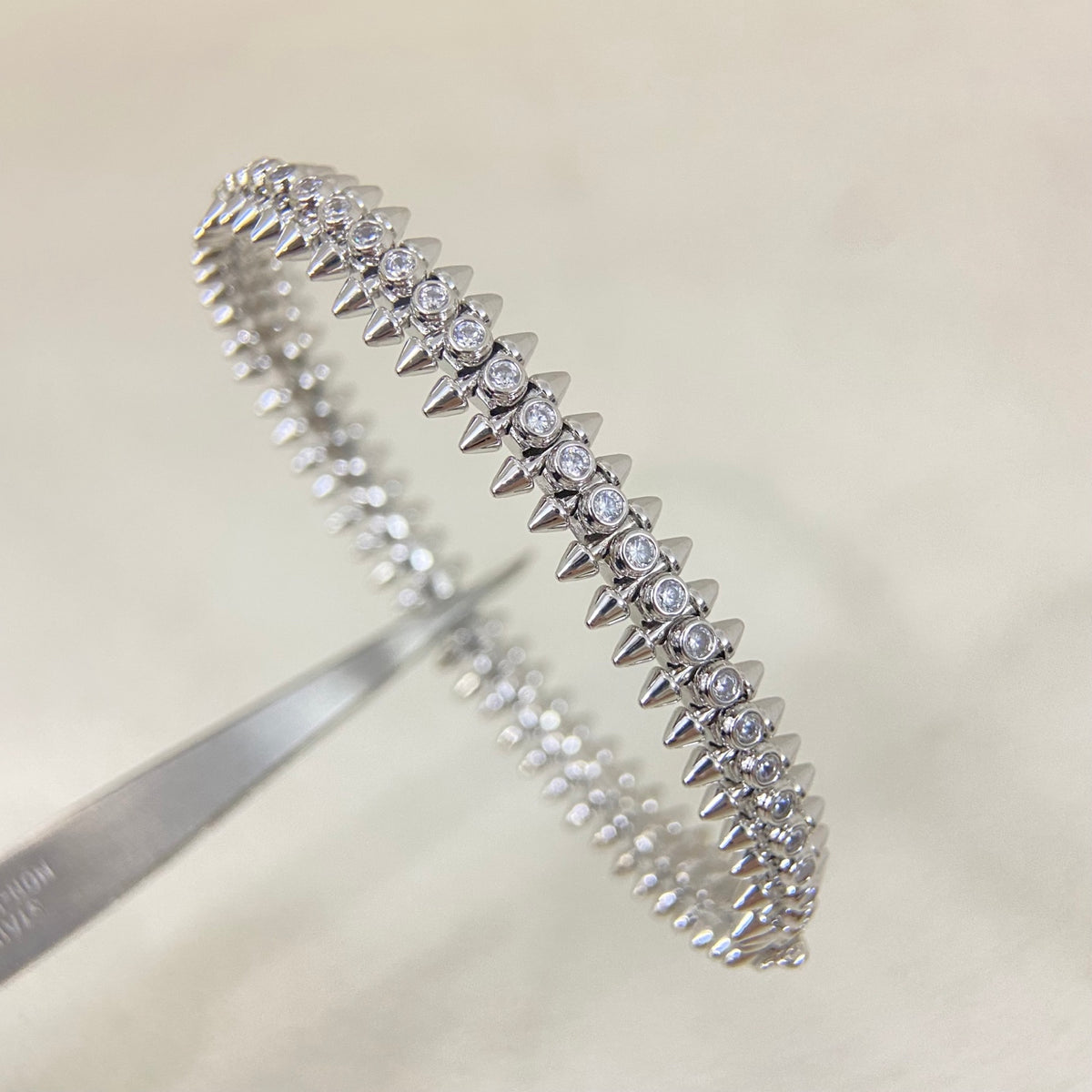 CA Sparkling Stud Bangle