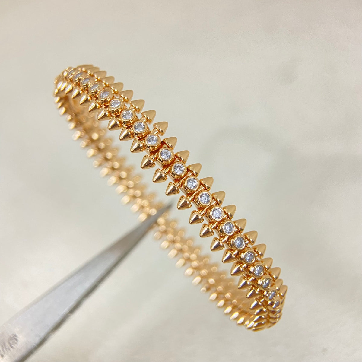CA Sparkling Stud Bangle