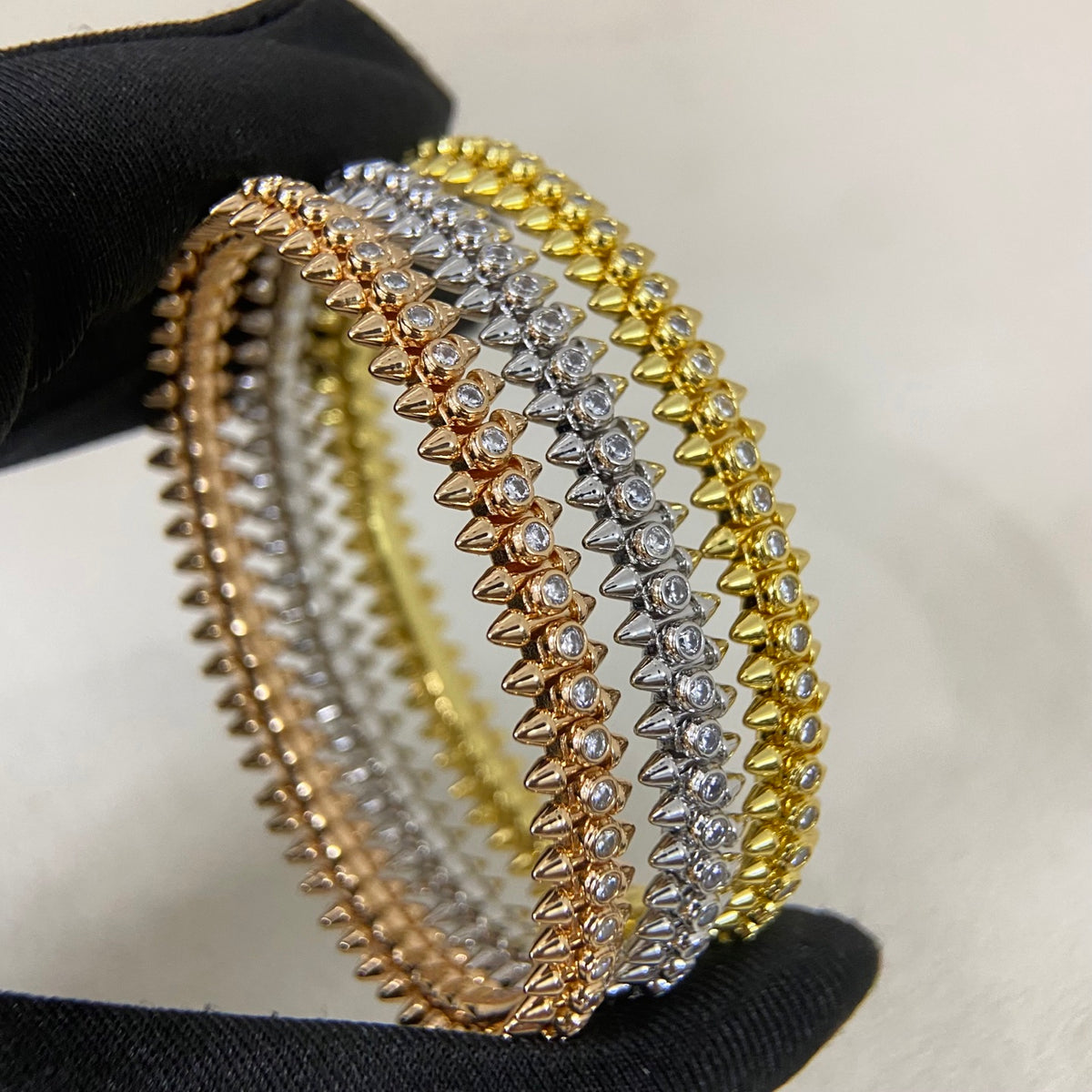 CA Sparkling Stud Bangle