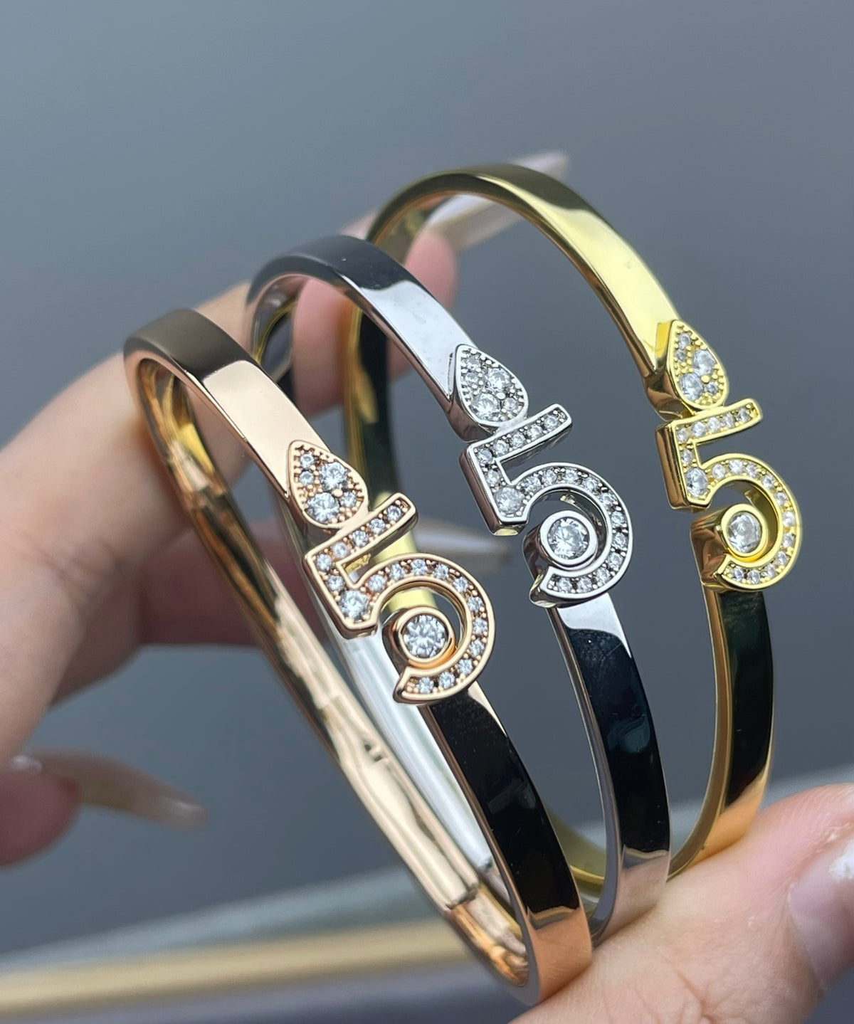 C Curved Accent Bangle