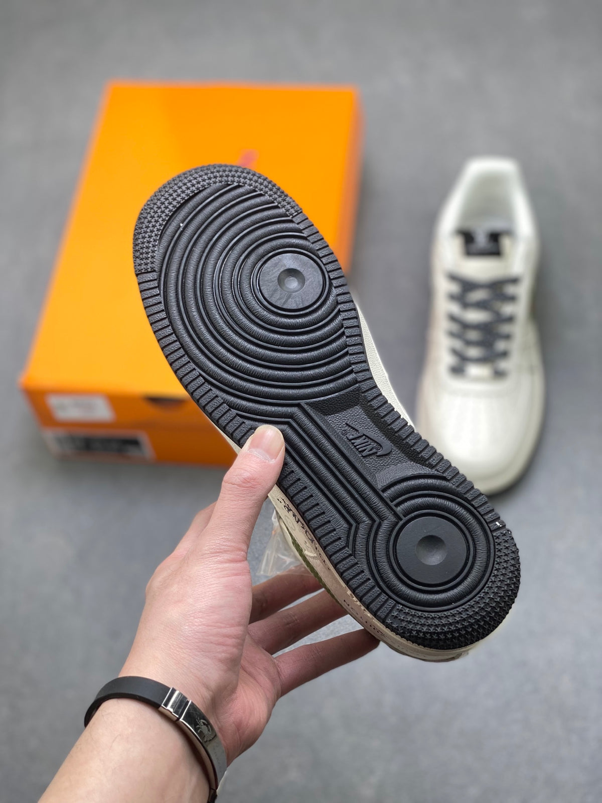 Luxury Casual Shoes 551